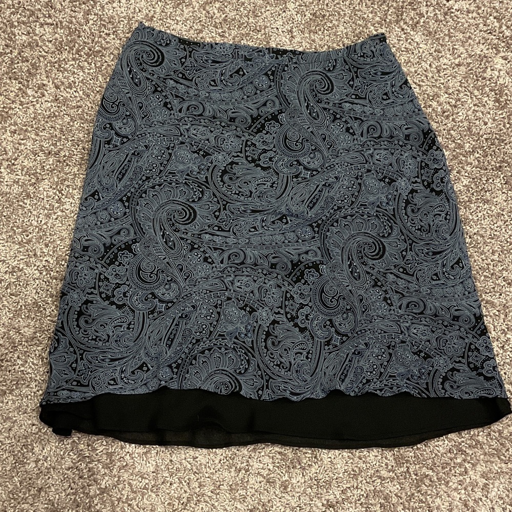 Ann Taylor Black and Gray Silk Paisley Pencil Skirt, Sz 10